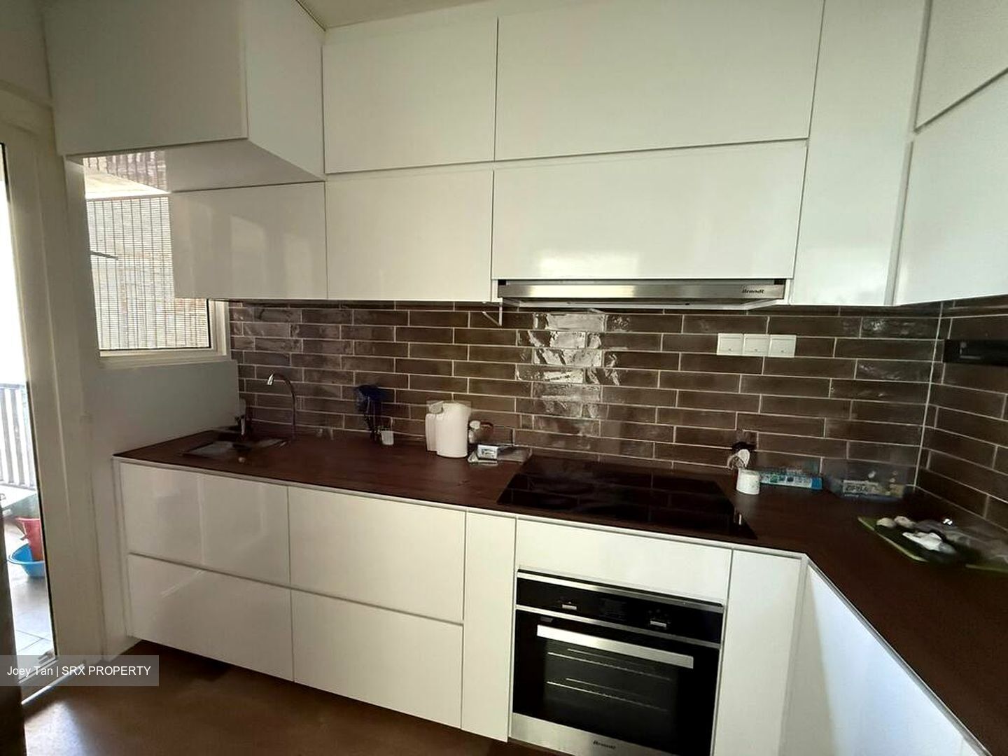 Melville Park (D18), Condominium #523700851